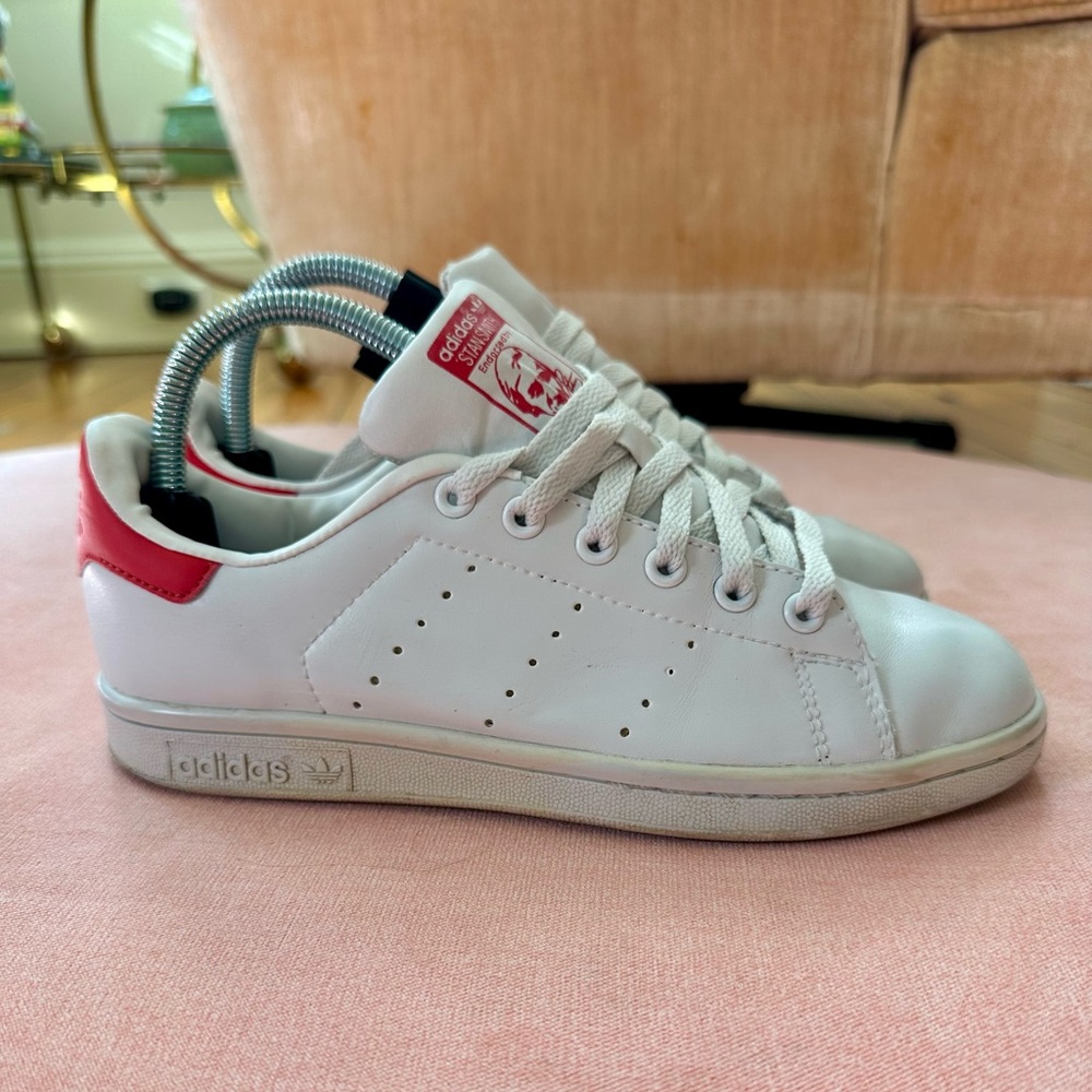 adidas originals Stan Smith Red & White Sneakers 👟